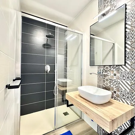 Blu Mare Pregiata Con Terrazza Vista Mare Vakantiehuis *