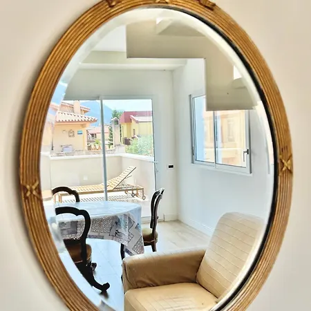 Vakantiehuis Blu Mare Pregiata Con Terrazza Vista Mare