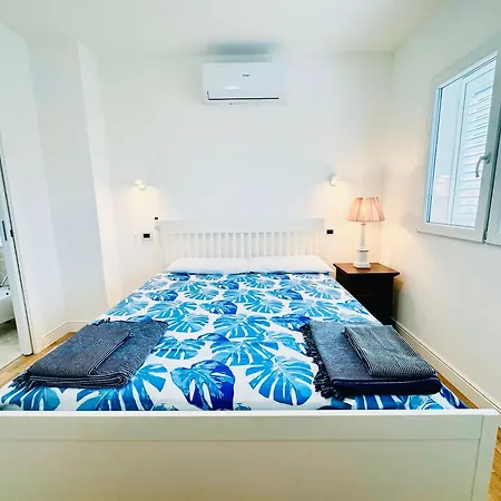 Vakantiehuis Blu Mare Pregiata Con Terrazza Vista Mare *